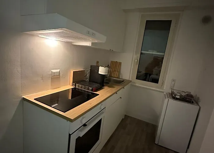 Ava Apartment *